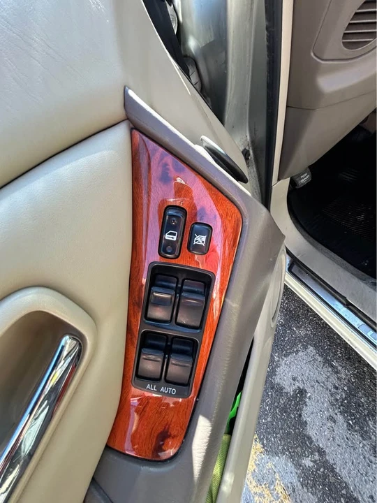 2003 Lexus RX 1st Gen - Image 10 of 18