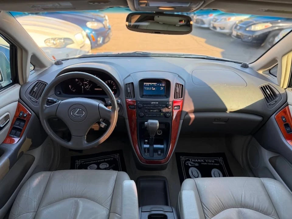 2003 Lexus RX 1st Gen - Image 12 of 17