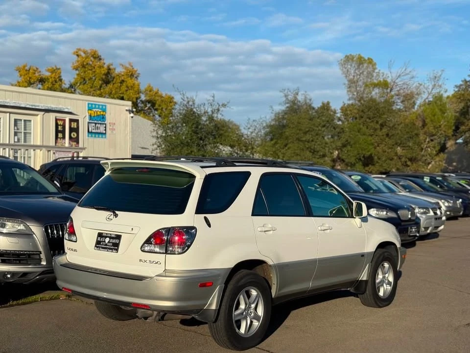 2003 Lexus RX 1st Gen - Image 6 of 17