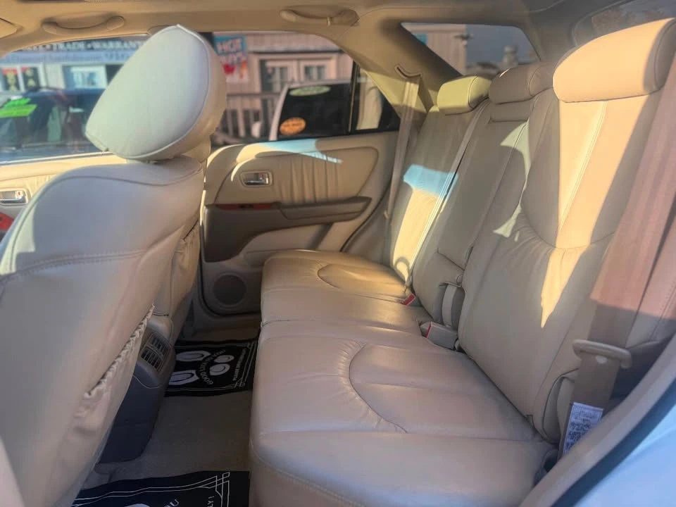 2003 Lexus RX 1st Gen - Image 11 of 17