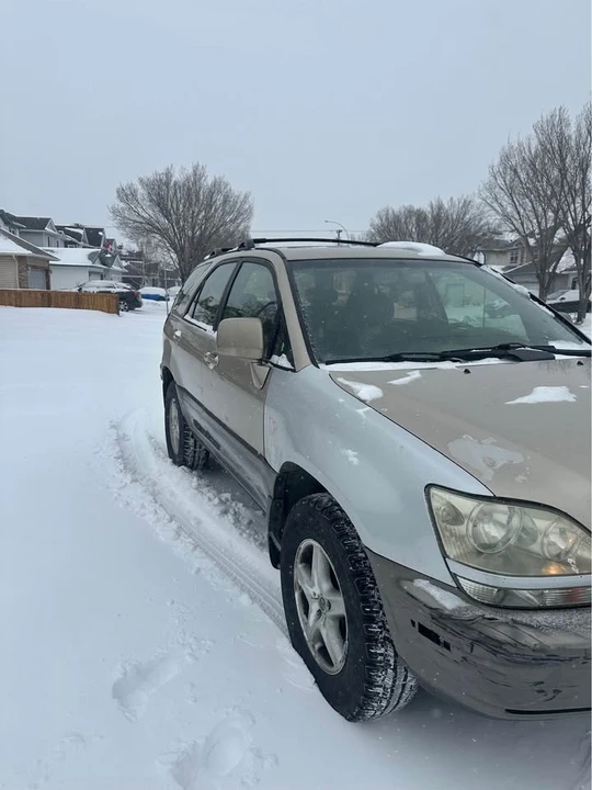 2003 Lexus RX 1st Gen - Image 6 of 9