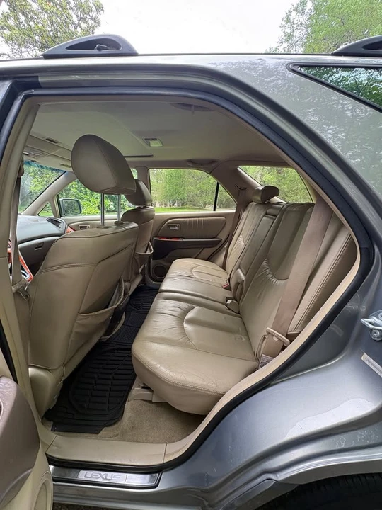 2003 Lexus RX 1st Gen - Image 8 of 8