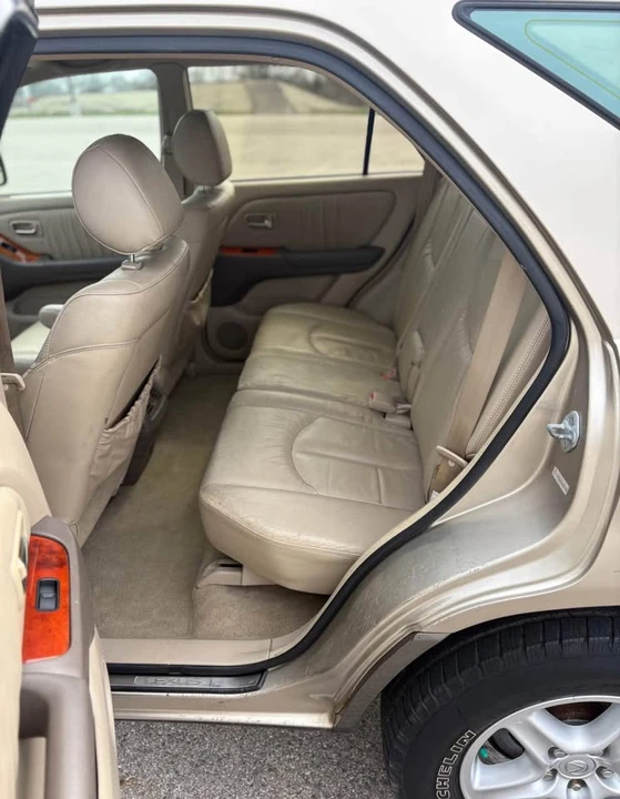 2003 Lexus RX 1st Gen - Image 10 of 11