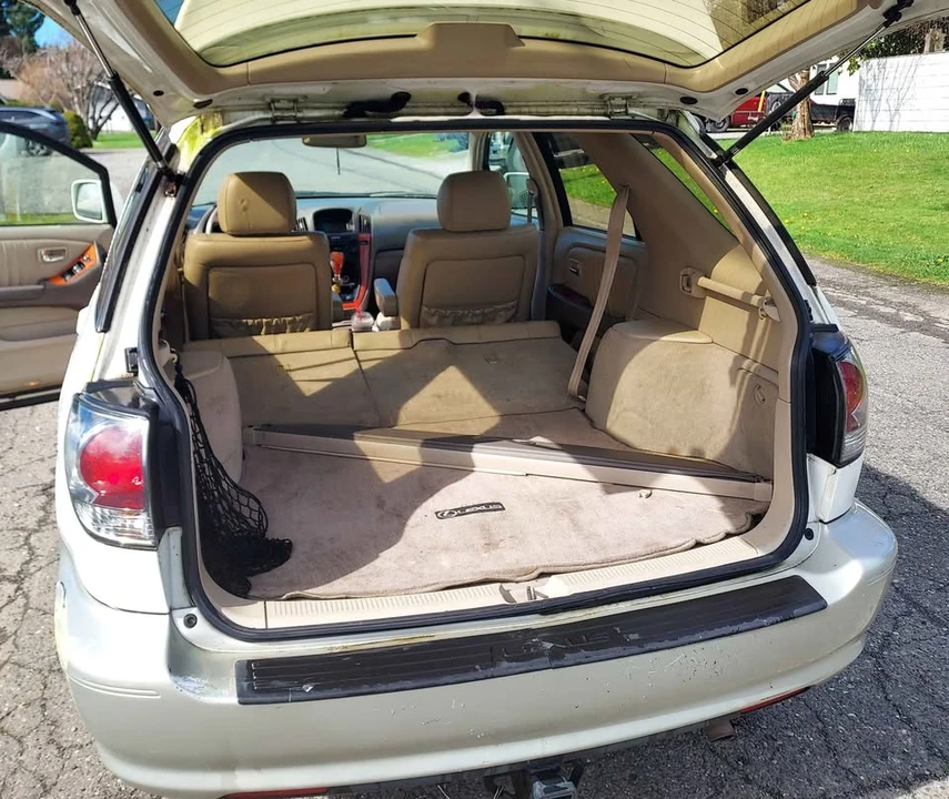 2003 Lexus RX 1st Gen - Image 10 of 10