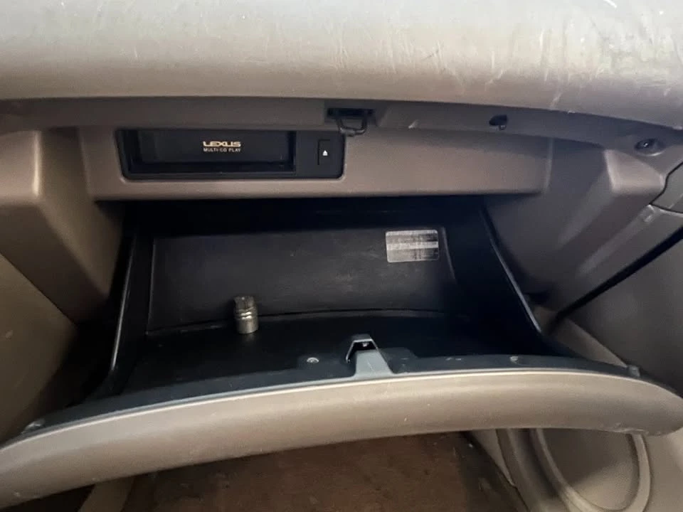 2003 Lexus RX 1st Gen - Image 8 of 9