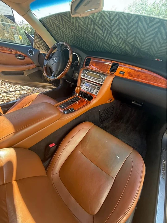 2003 Lexus SC430 - Image 9 of 14