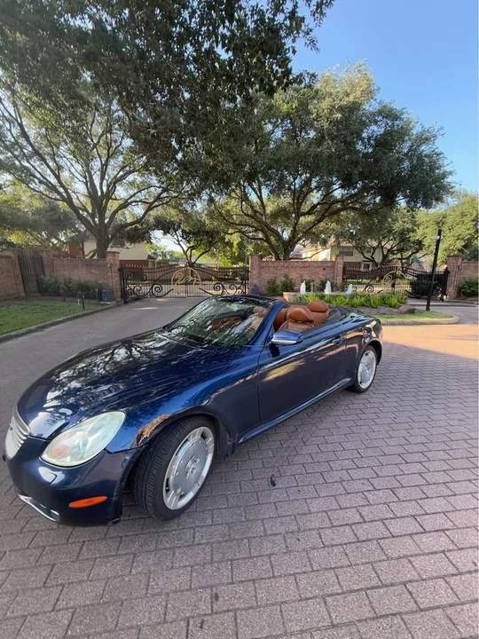 2003 Lexus SC430 - Image 3 of 14