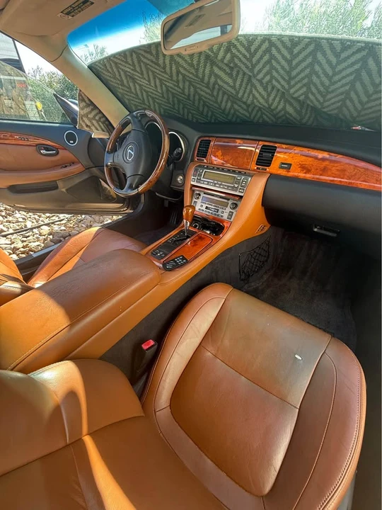 2003 Lexus SC430 - Image 10 of 14