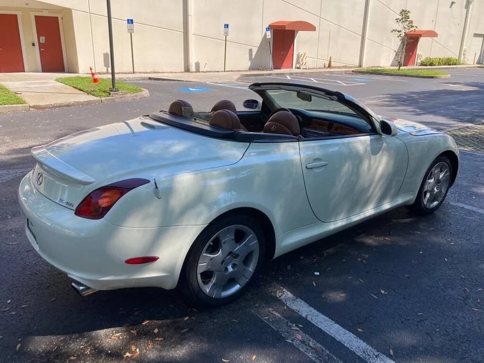2003 Lexus SC430 - Image 4 of 20