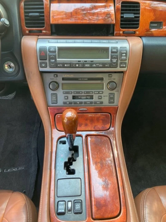 2003 Lexus SC430 - Image 15 of 20
