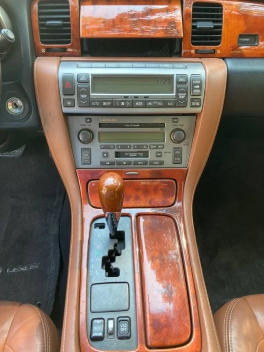 2003 Lexus SC430 - Image 15 of 20