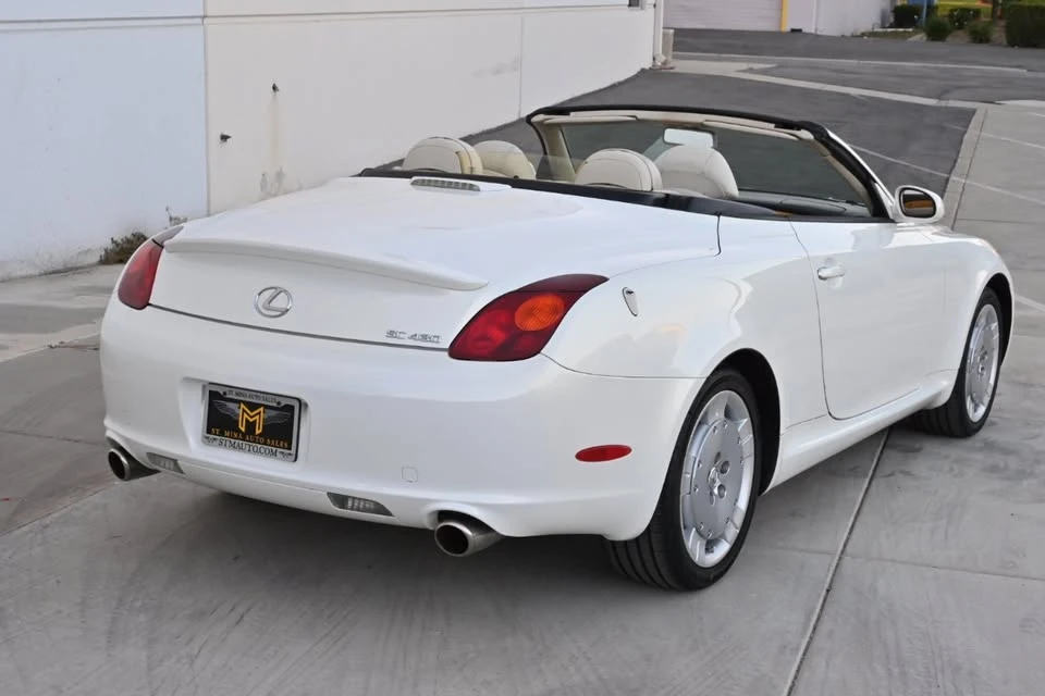 2003 Lexus SC430 - Image 11 of 20