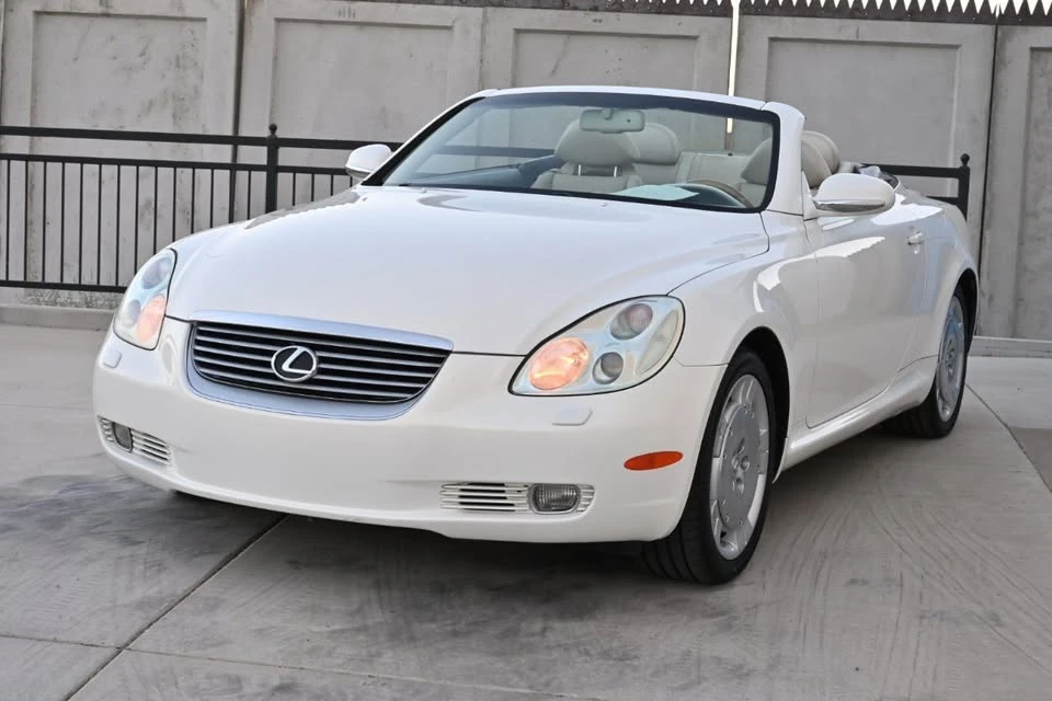 2003 Lexus SC430 - Image 4 of 20