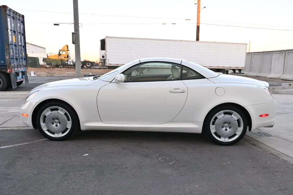 2003 Lexus SC430 - Image 5 of 20