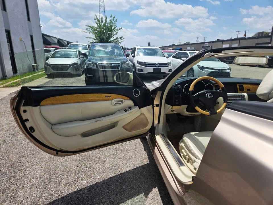 2003 Lexus SC430 - Image 8 of 20