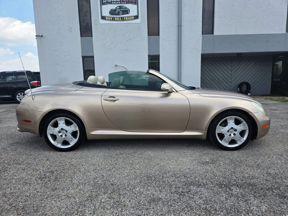 2003 Lexus SC430 - Image 2 of 20