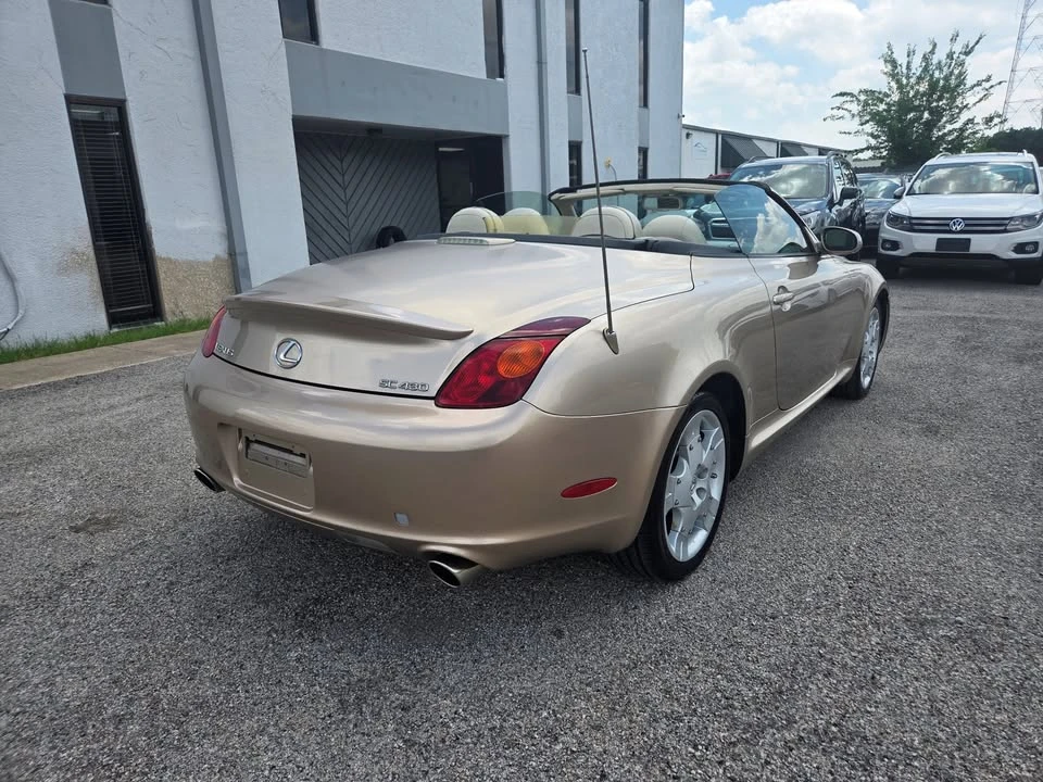 2003 Lexus SC430 - Image 3 of 20