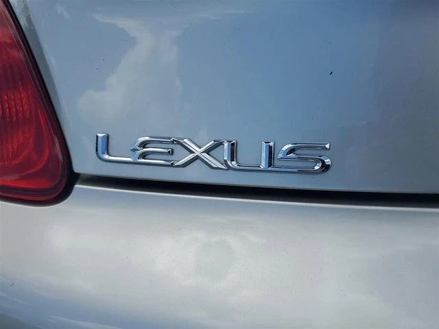 2003 Lexus SC430 - Image 9 of 20
