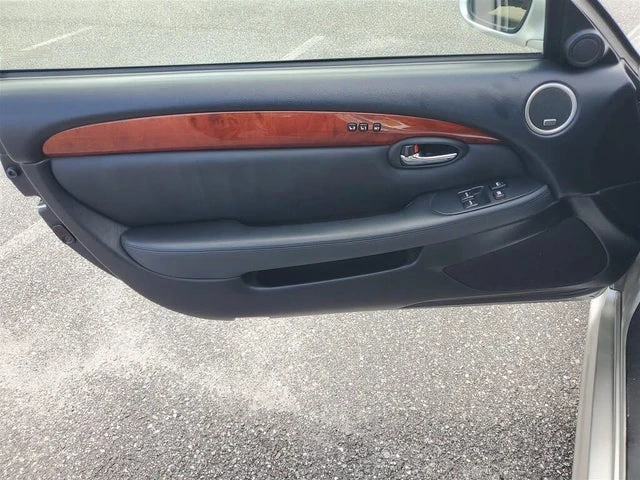 2003 Lexus SC430 - Image 10 of 20