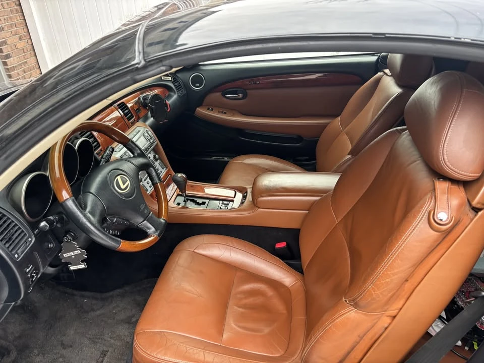 2003 Lexus SC430 - Image 3 of 13