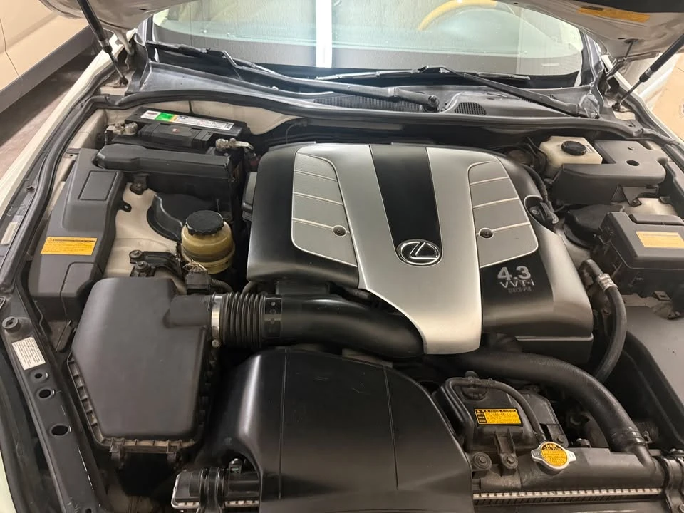 2003 Lexus SC430 - Image 2 of 18
