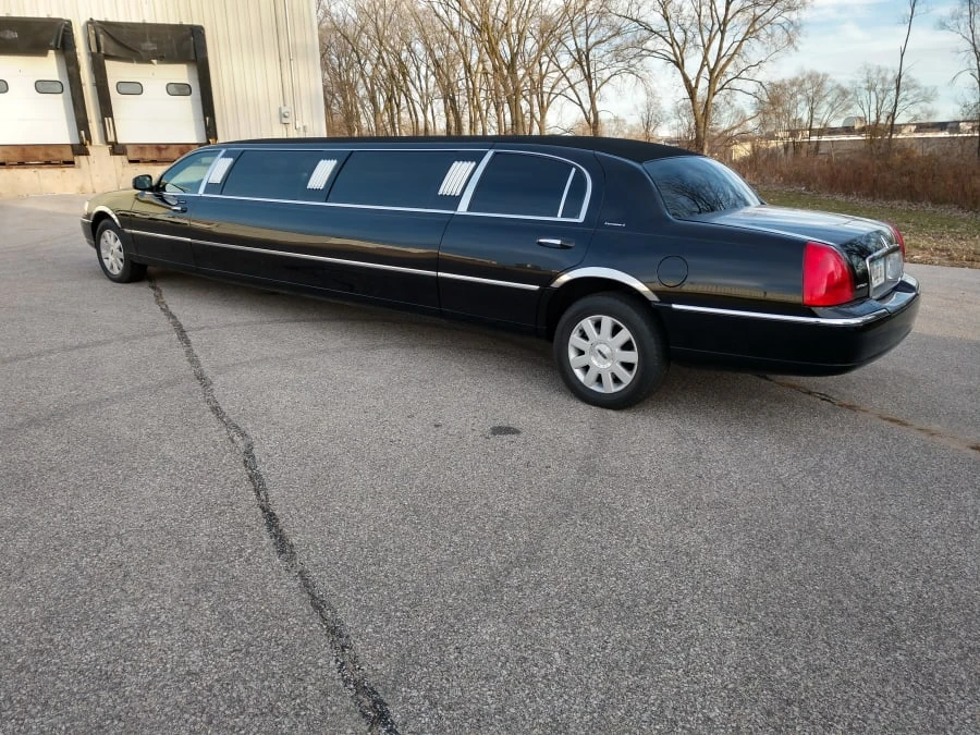 2003 Lincoln - Image 3 of 11