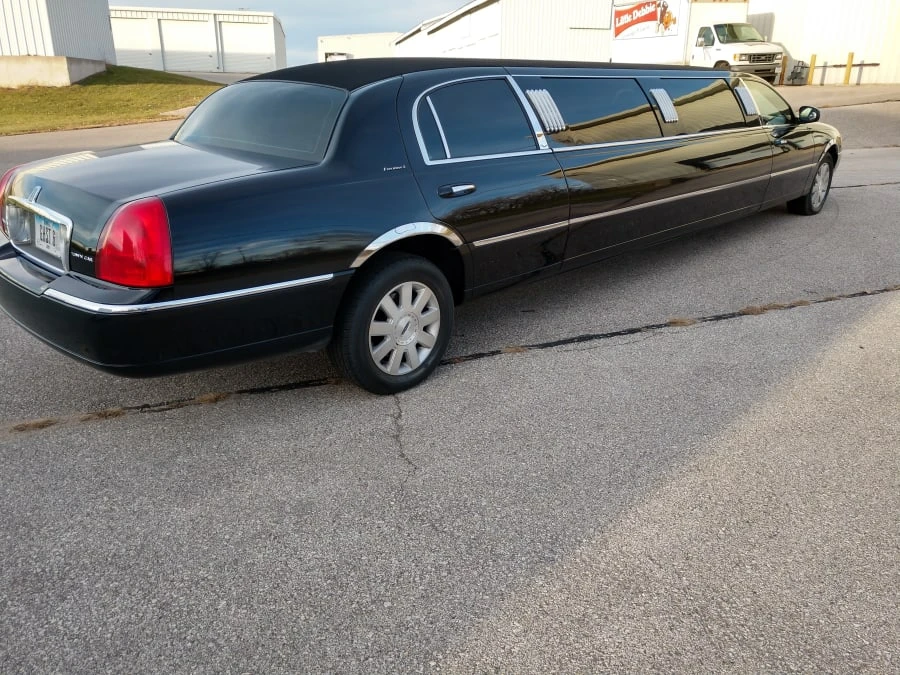 2003 Lincoln - Image 9 of 11