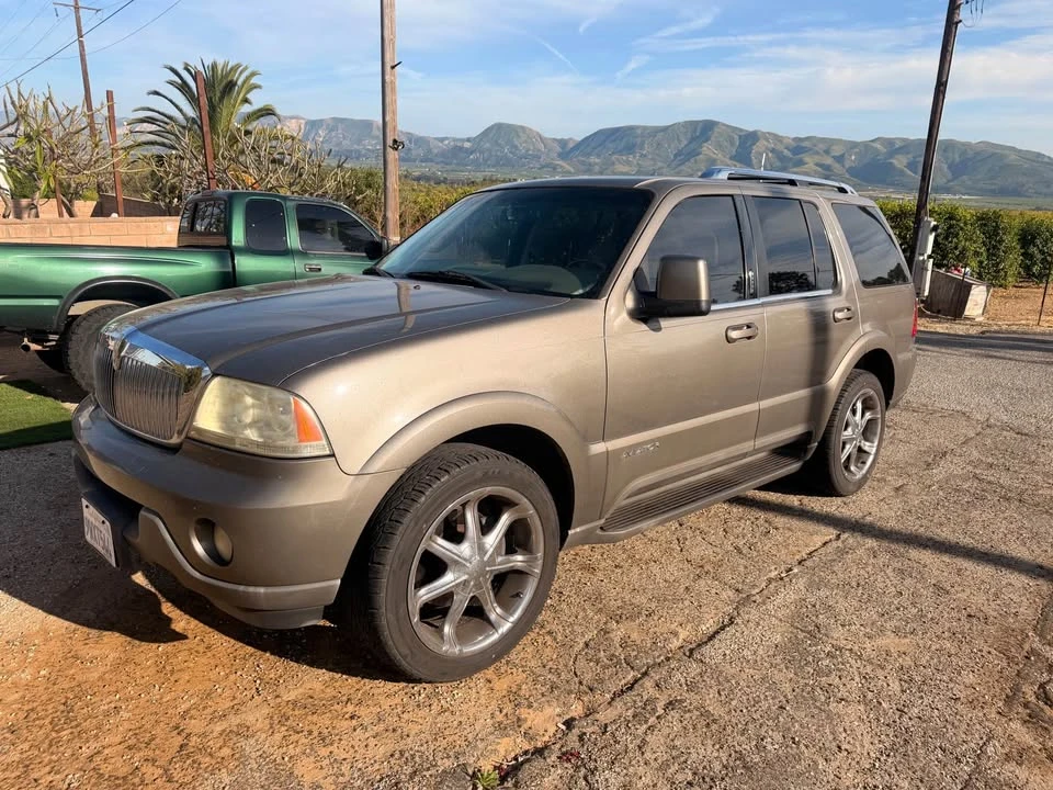 2003 Lincoln Aviator 1st Gen - Image 9 of 12
