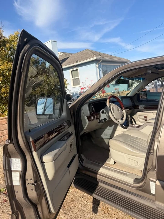 2003 Lincoln Aviator 1st Gen - Image 8 of 12