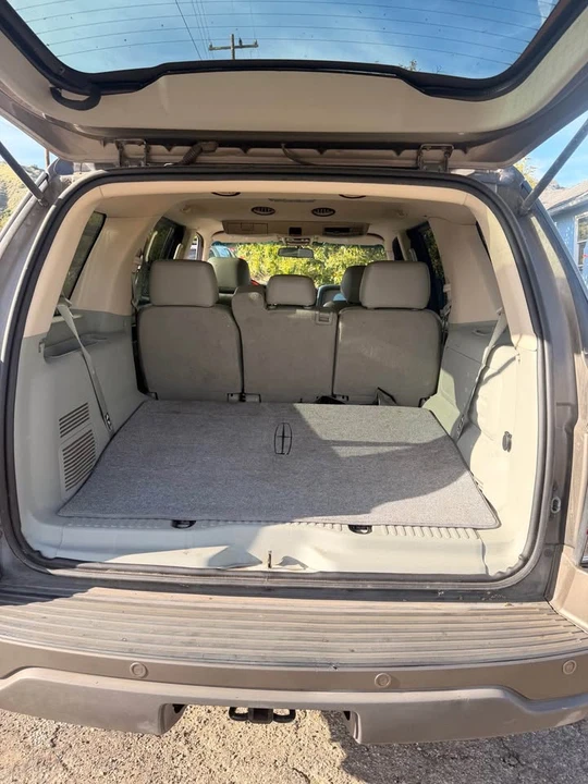 2003 Lincoln Aviator 1st Gen - Image 2 of 12