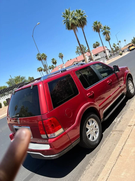2003 Lincoln Aviator 1st Gen - Image 3 of 9