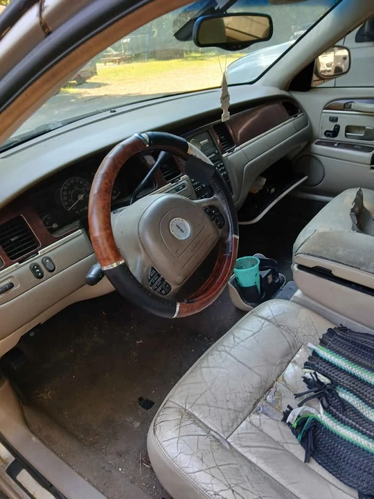 2003 Lincoln Continental - Image 5 of 6