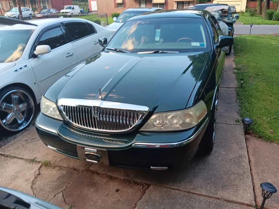 2003 Lincoln Continental - Image 5 of 5