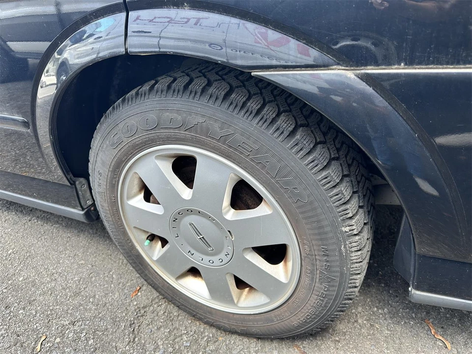 2003 Lincoln LS - Image 3 of 27
