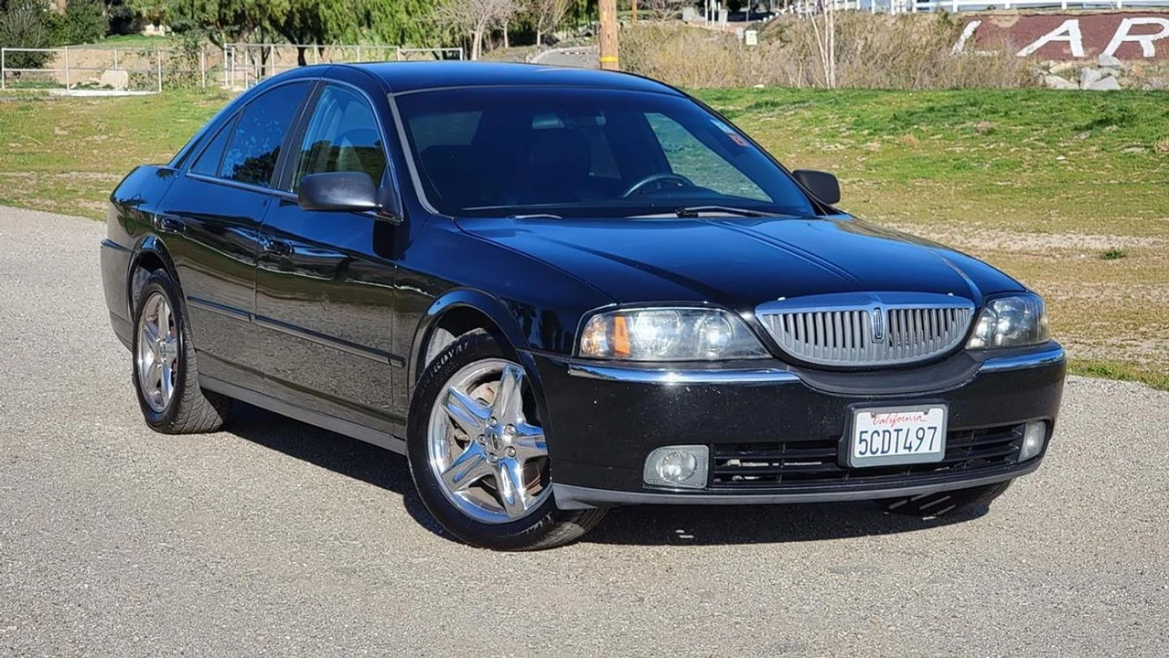 2003 Lincoln LS - Image 4 of 12