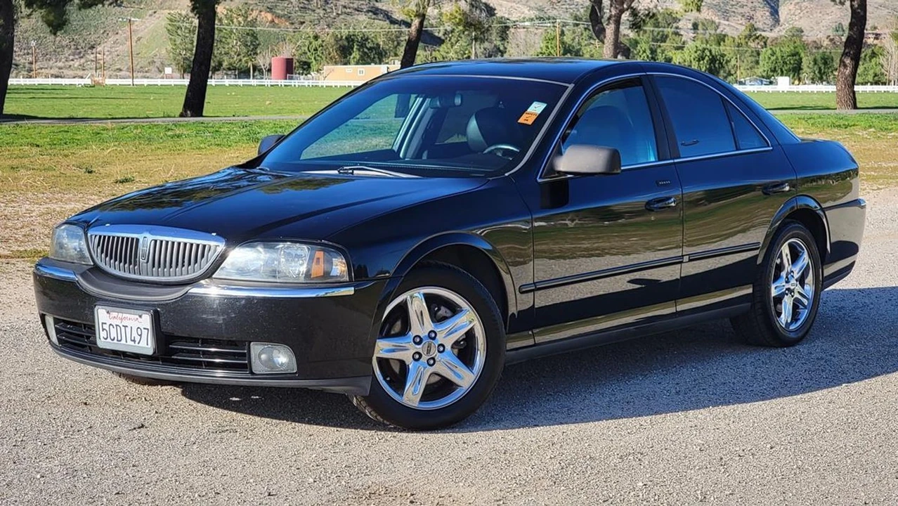 2003 Lincoln LS - Image 2 of 21