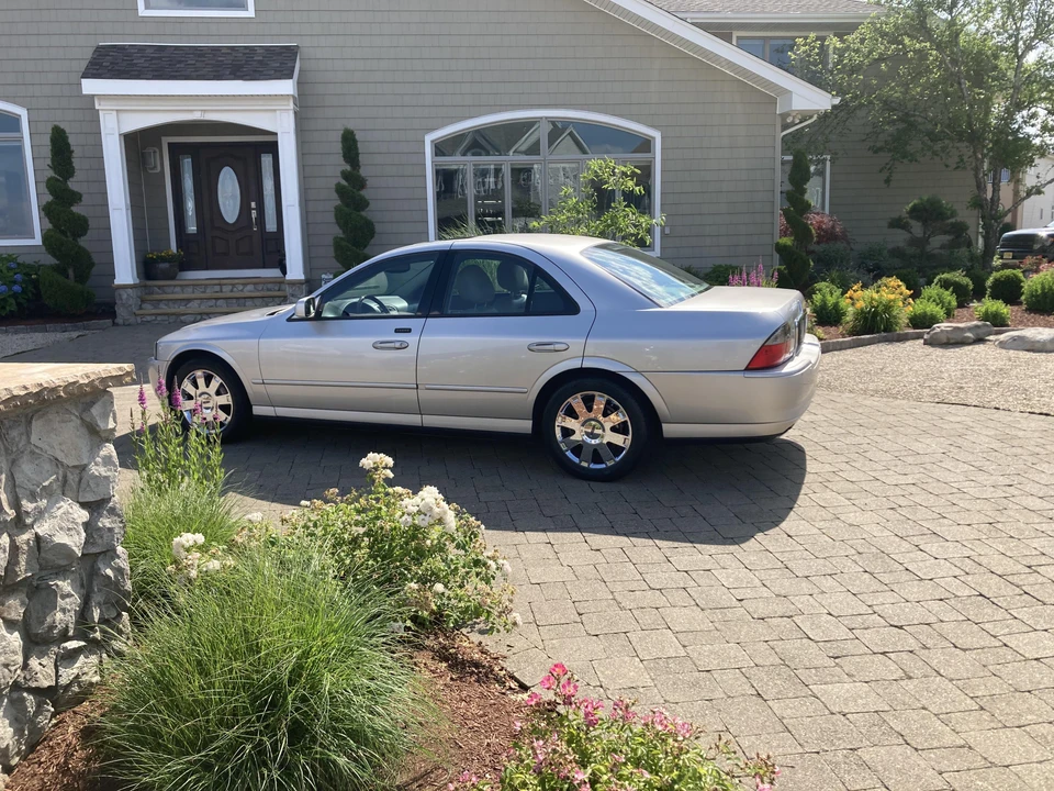 2003 Lincoln LS - Image 9 of 31