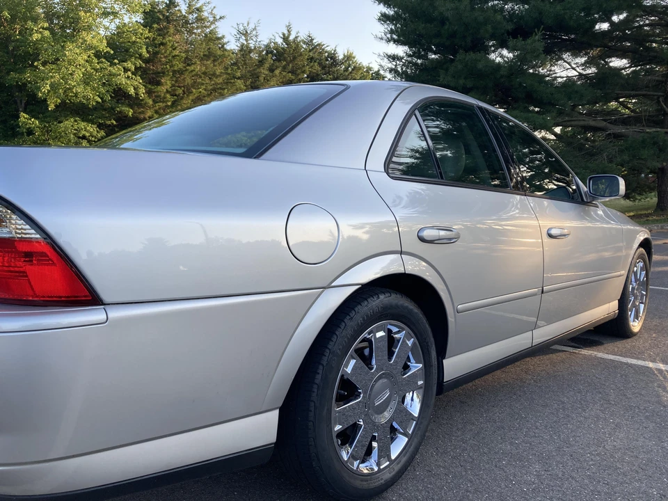 2003 Lincoln LS - Image 27 of 31