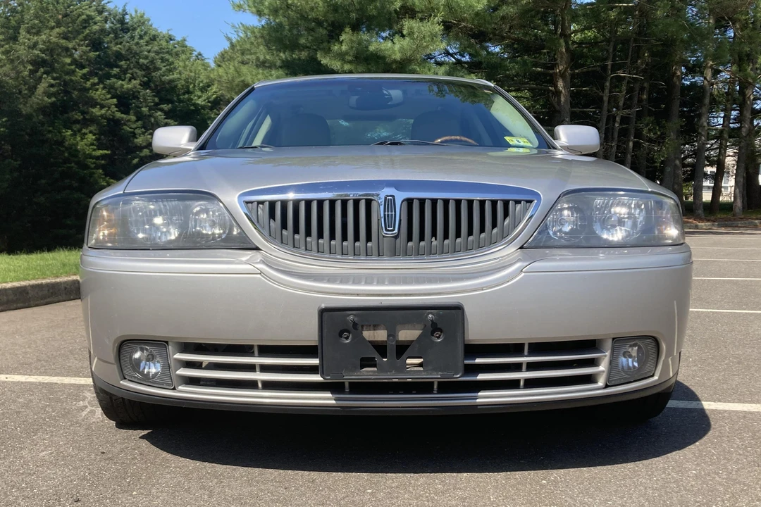 2003 Lincoln LS - Image 2 of 31