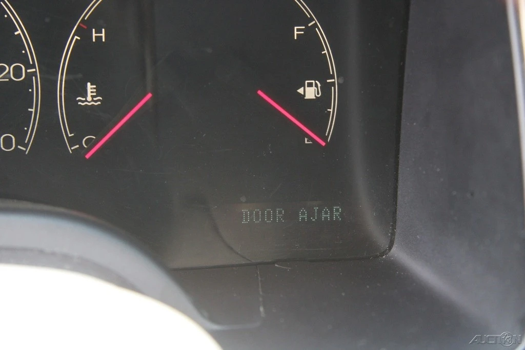 2003 Lincoln Navigator 2nd Gen - Image 16 of 21