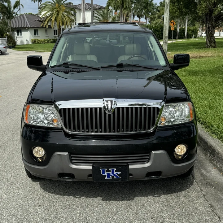 2003 Lincoln Navigator 2nd Gen - Image 4 of 12