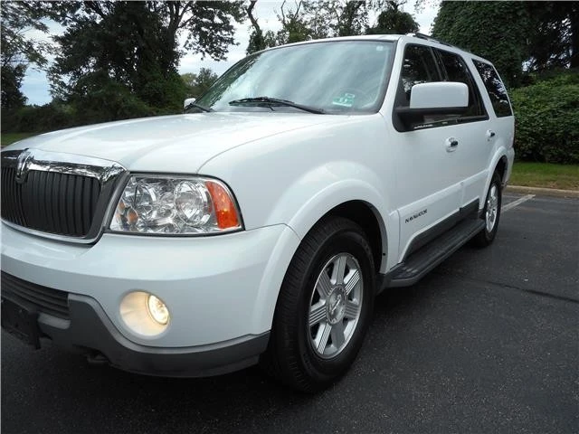 2003 Lincoln Navigator 2nd Gen - Image 10 of 12