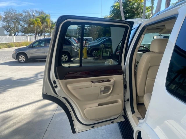 2003 Lincoln Aviator 1st Gen - Image 14 of 21