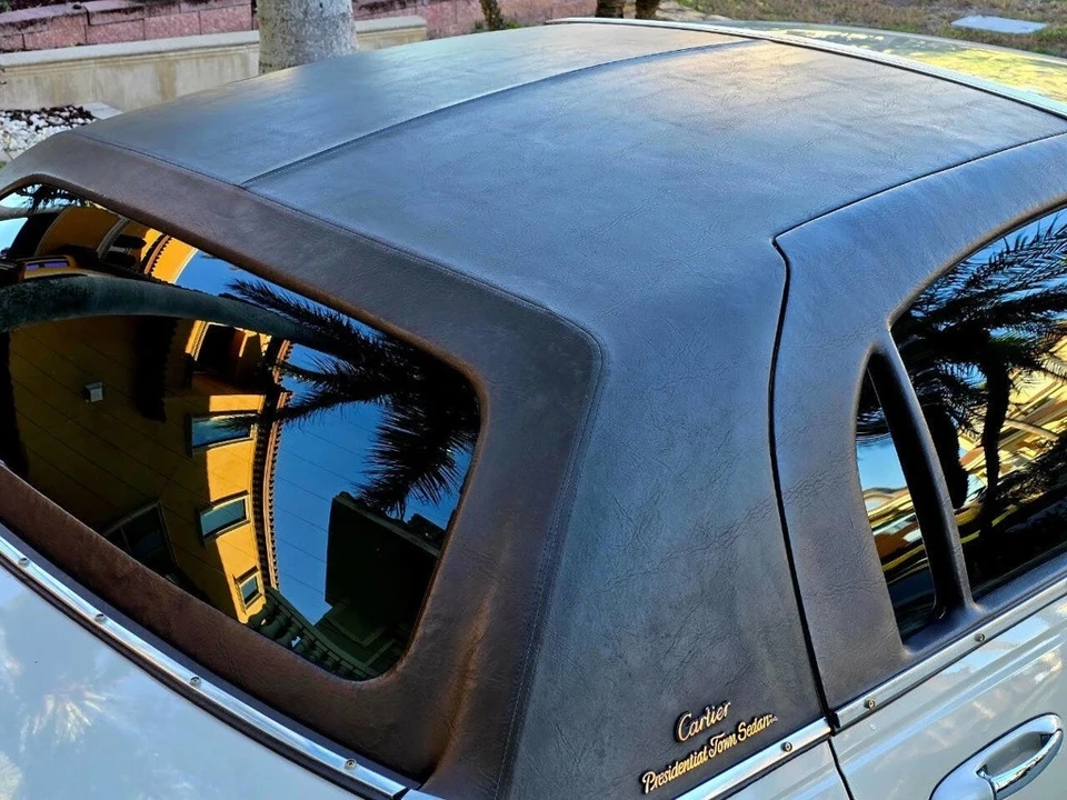 2003 Lincoln Town Car - Image 10 of 21