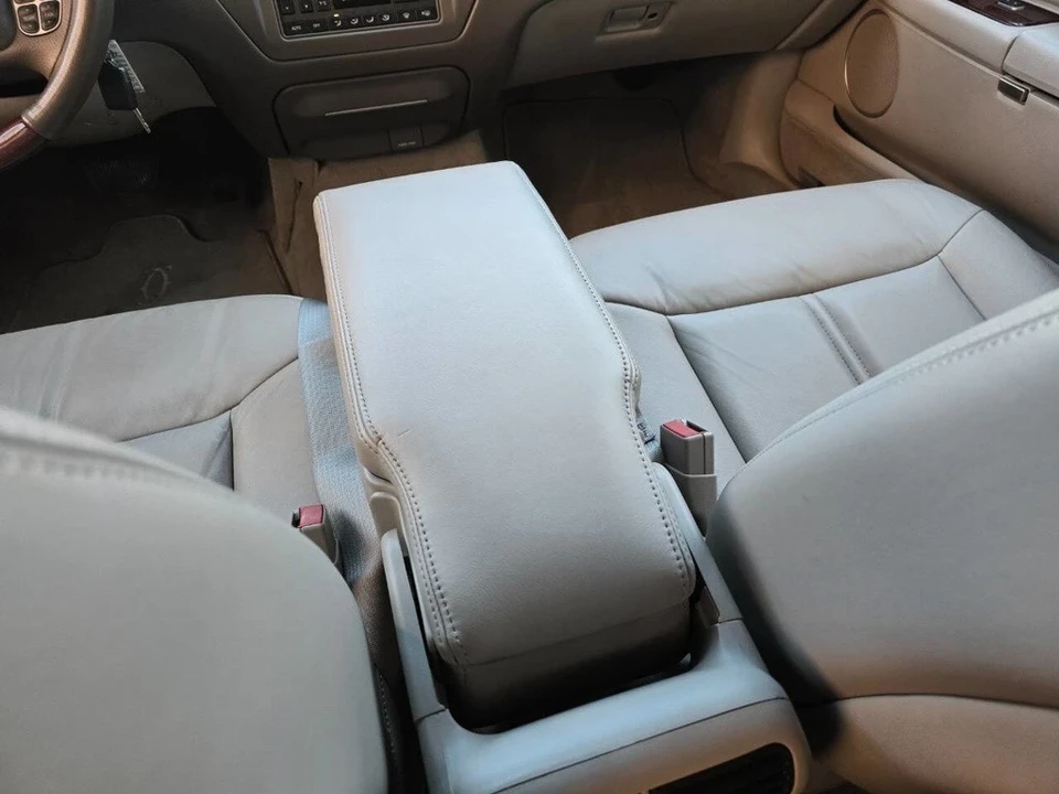 2003 Lincoln Town Car - Image 15 of 21