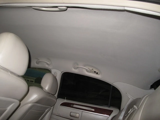2003 Lincoln Town Car - Image 13 of 21