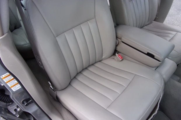 2003 Lincoln Town Car - Image 4 of 7