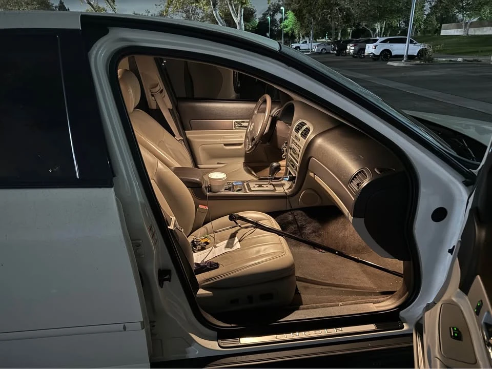 2003 Lincoln LS - Image 10 of 12
