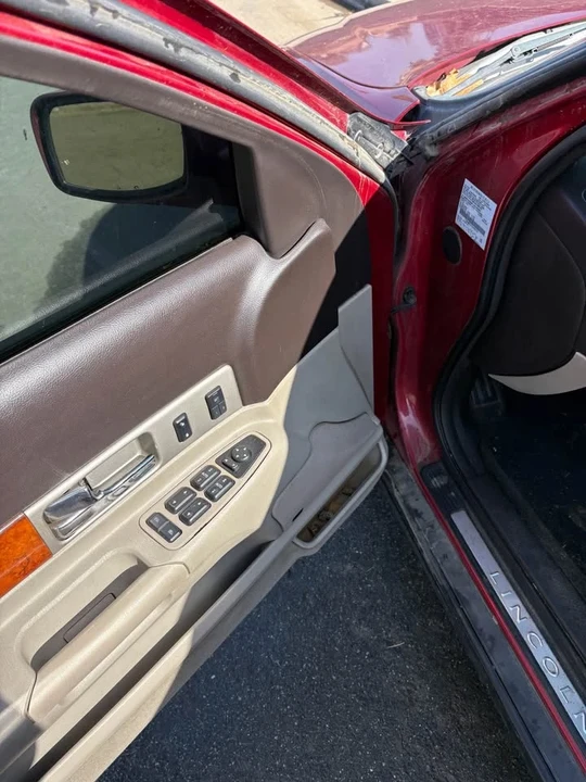 2003 Lincoln LS - Image 8 of 20