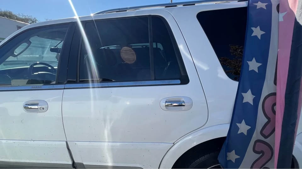 2003 Lincoln Navigator 2nd Gen - Image 12 of 12